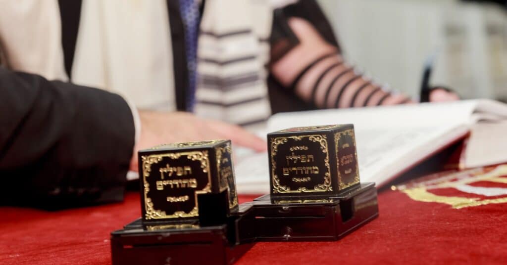 חשיבות התפילין בבר מצווה